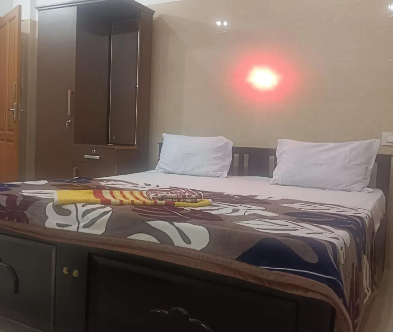 Μοτέλ Edayattu Arcade Golden Tourist Home Muvattupuzha